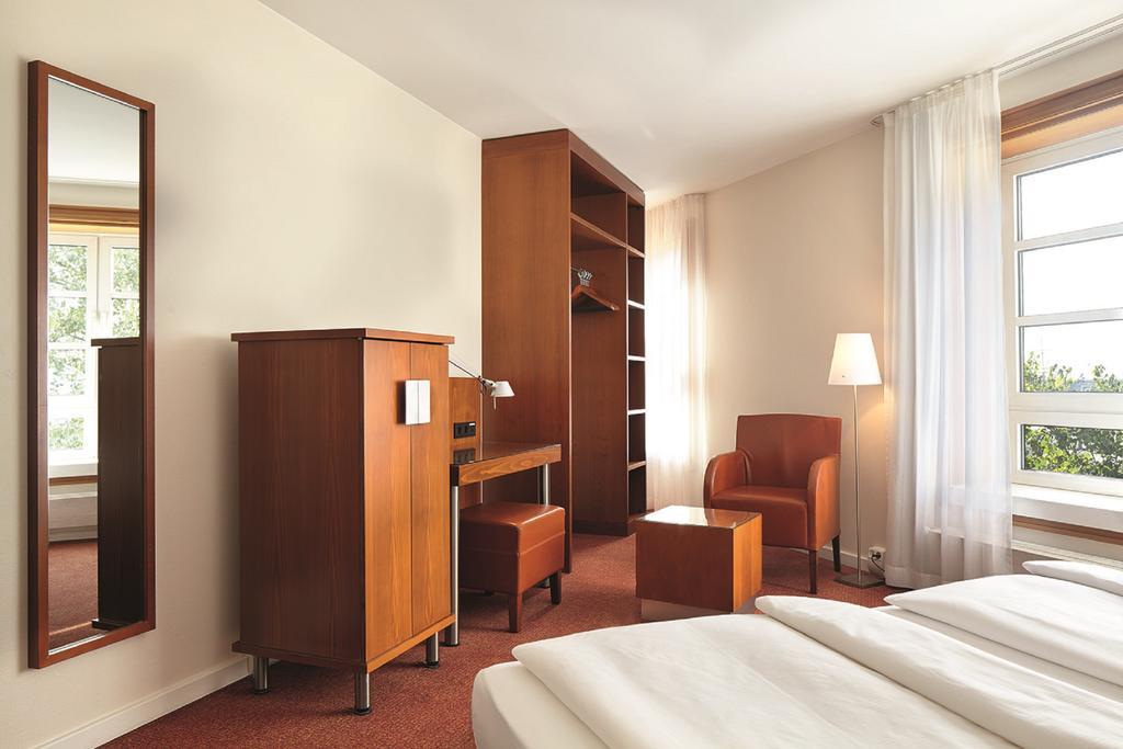 Habitación Doble Commander con vistas al puerto