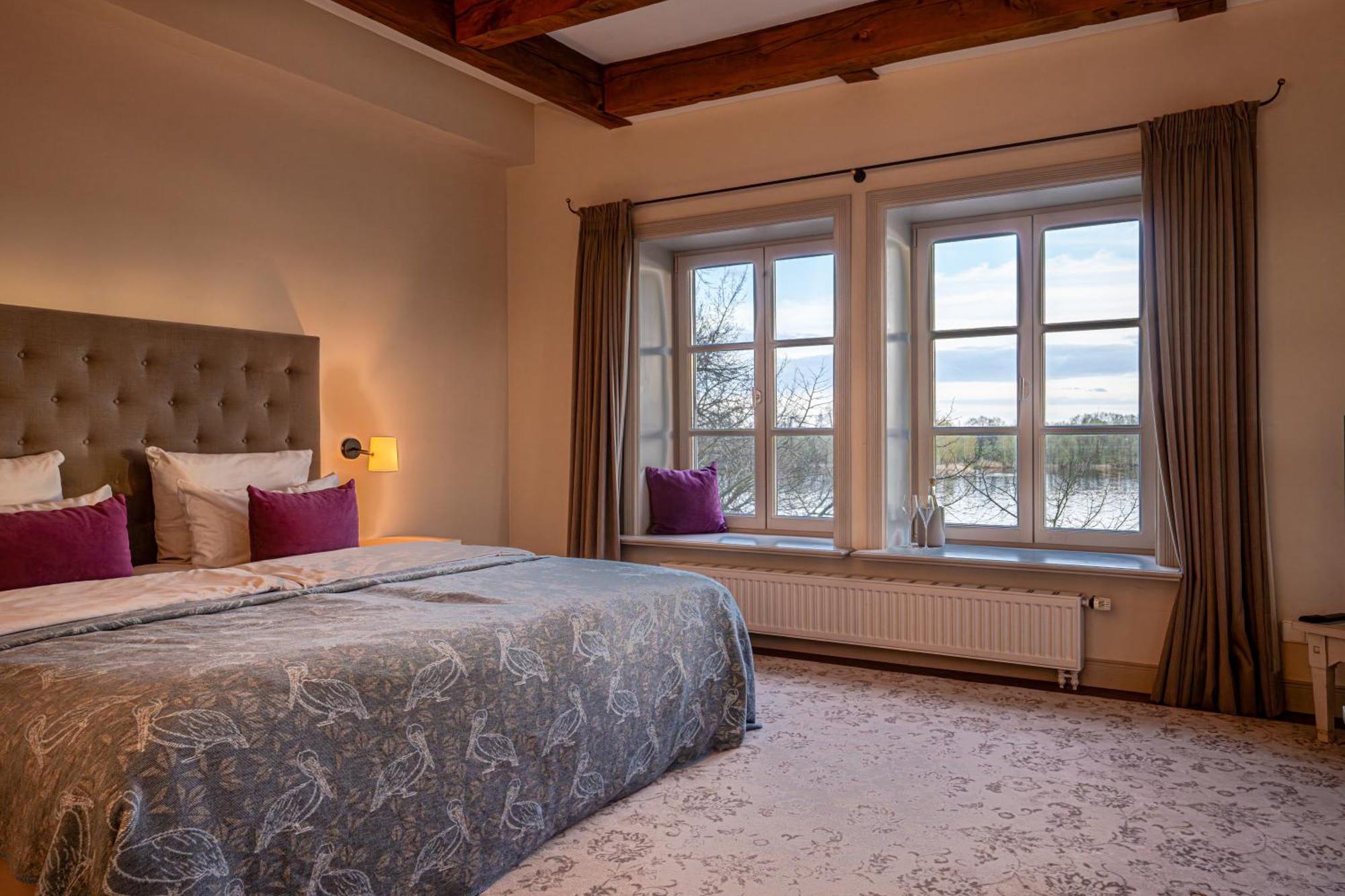 Superior Double Room river-view